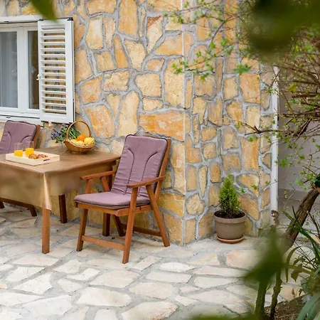 Πανσιόν Sokol Ντουμπρόβνικ